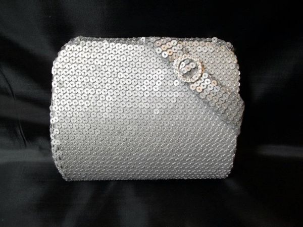 Clutch mini paetê prata